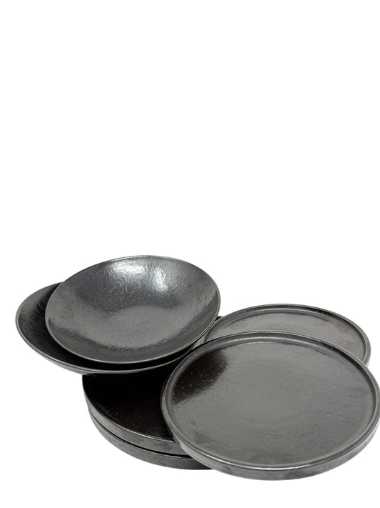 Dinnerset Obsidian – Elegantes Keramikset in Tiefschwarz